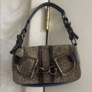 Stylish Brown Small Mondani NY Designer Women's Handbag, preowned, good conditio